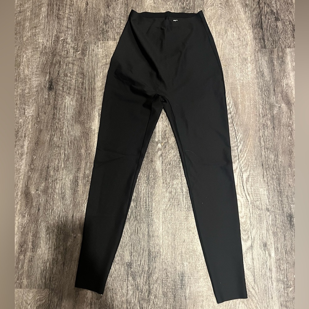 SKIMS Black Shapewear Leggings